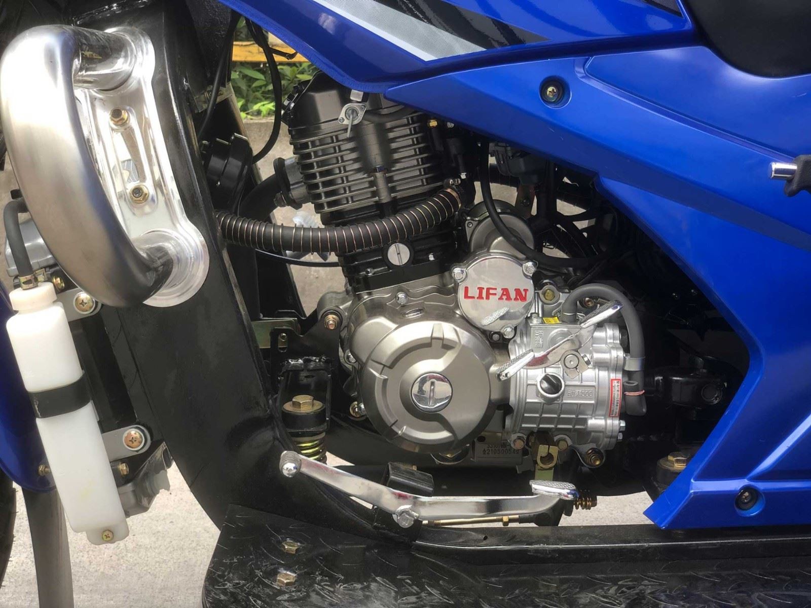 factory double rear axle nine wheels tricycle